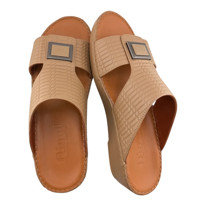 AJYAD Handmade Arabic Sandals For Men | Outdoor Mens Slippers | Everyday Flip Flops Open Toe | Arabic Genuine Shamwa Leather | New Design | Tan Footbed | Comfortable & LightWeight - Image 2